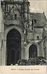 Guerre Roye Innere ansicht der Kirche à Roye