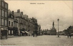 Peronne Grande Place