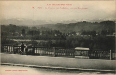 Pau Chaine des Pyrenees France à Pau