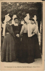 La Mothe-Saint-Heray Paysannes - Types - Folklore