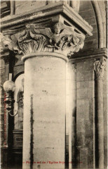 Paris 5e Pillers est de l'Eglise Saint-Julien-le-Pauvre -
																					75005 Paris 5e
																			