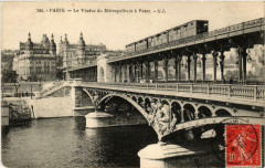 Le Viaduc du Métropolitain à Passy à Paris 15e