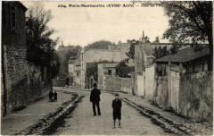 Montmartre - Rue de l'Abreuvoir à Paris 18e