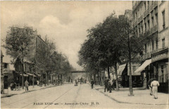 Avenue de Clichy à Paris 17e