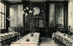 Paris 4e Les Francs-Bourgeois. Salle a manger -
																					75004 Paris 4e
																			
