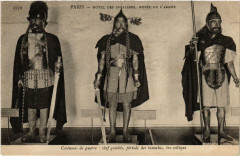 Paris 7e Hotel des Invalides Musée de Armée Costumes de guerre à Paris 7e