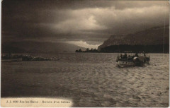 Aix-les-Bains Arrivee d'un Bateau à Aix-les-Bains