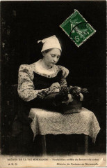 Scenes de la vie Normandie Dentelliere coiffee du Folklore