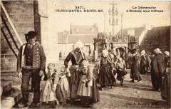 Plougastel-Daoulas L'Entrée aux Office France Folklore