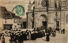 Sainte-Anne-d'Auray La Procession France Folklore