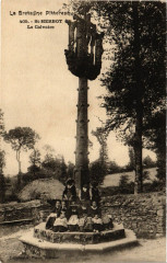 Saint-Herbot Le Calvaire France Folklore