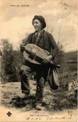 Type du Centre Un Vielleur France Folklore