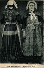 Savoie-Maurienne Costumes des Arves France Folklore
