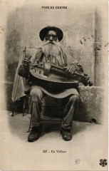 Type du Centre - Un Vielleur - Folklore - Types