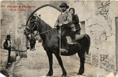 Paysan et Paysanne de la Rozere - Folklore - Types