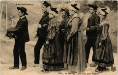 Le Bourbonnais - Un Mariage - En Route pour l'Eglise - Folklore
