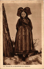 Fillette Alsacienne en Sabots - Folklore - Types