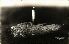 Phare du Sennequet Lighthouse Phare