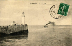 Le Treport La jetee Lighthouse Phare