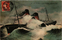 Le Havre - La Provence' par gros temps Ships