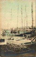 Ships on Postcard Ships