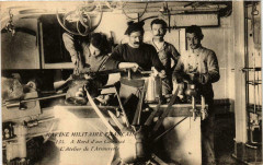 Marine Militaire Francaise a bord d'un Curiasse Ships