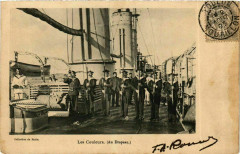 Les Couleurs - Au Drapeau - Military - Navy Ships