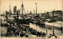 Depart du Transatlantique La Versailles - Saint-Nazaire Ships