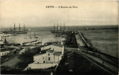 L'Entree du Port - Cette Ships