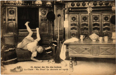 Folklore - Autour des Lits Clos Bretons - La Chute