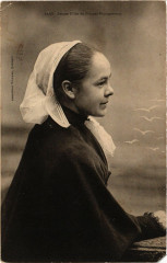 Folklore - Jeune Fille de Primel-Plaougasnou