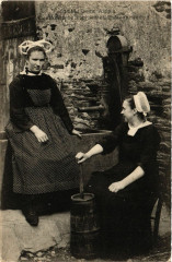 Folklore - Costumes de Pleyben et Chateauneuf
