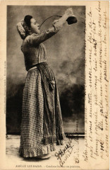 France - Folklore - Amelie les Bains - Catalane buvant au pourrou