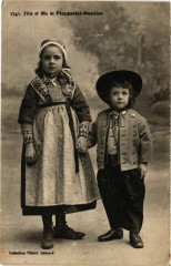 France - Folklore - Fille et Gas de Plougastel-Daoulas