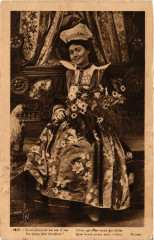 France - Folklore - Jeune Femme - Type