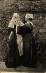 Folklore - Bretagne - Costumes de Baud et d'Auray