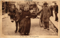 Folklore - Auvergne - Un Coin de Foire