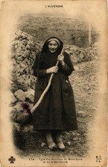 Folklore Auvergne Types des Env. du Mont-Dore et de la Bourbole