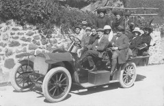 Theme Automobile Superbe Carte Photo D'Une Voiture En Gros Plan Animee -
													France
												