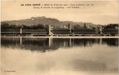 Carte postale ancienne Paris Inondé - Champ de Courses de Longchamp - les Tribunes
                                                                     à Paris 16e
                                