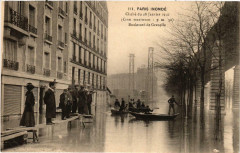 Paris inondé - Cliché du 28 Janvier 1910 - Boulevard de Grenelle à Paris 15e