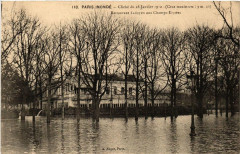 Paris 8e Restaurant Ledoyen aux Champs-Elysées Paris Inonde 1910 à Paris 8e