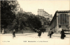 Montmartre - La Rue Ronsard à Paris 18e