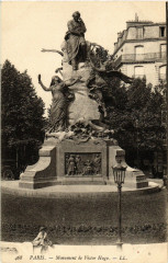 Monument de Victor Hugo à Paris 16e