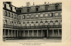 Couvent des Augustines - Rue de la Santé - Cour d'honneur (côté Nord-Ouest) à Paris 13e