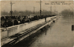Carte postale ancienne Crue de la Seine - Pont de Tolbiac - 28 Janvier 1910
                                                                     à Paris 12e
                                