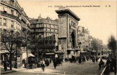 Paris 10e Boulevard et Porte Saint-Denis à Paris 10e
