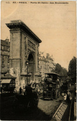 Paris 10e Porte Saint-Denis. Les Boulevards à Paris 10e