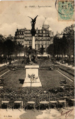 Carte postale ancienne Square d'Anvers
                                                                     à Paris 9e
                                