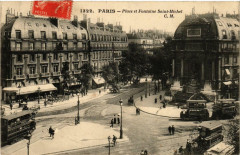 Paris 6e Place et Fontaine Saint-Michel. 2 à Paris 6e